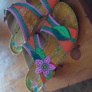 Corky's Elite size 8 shoe EUC